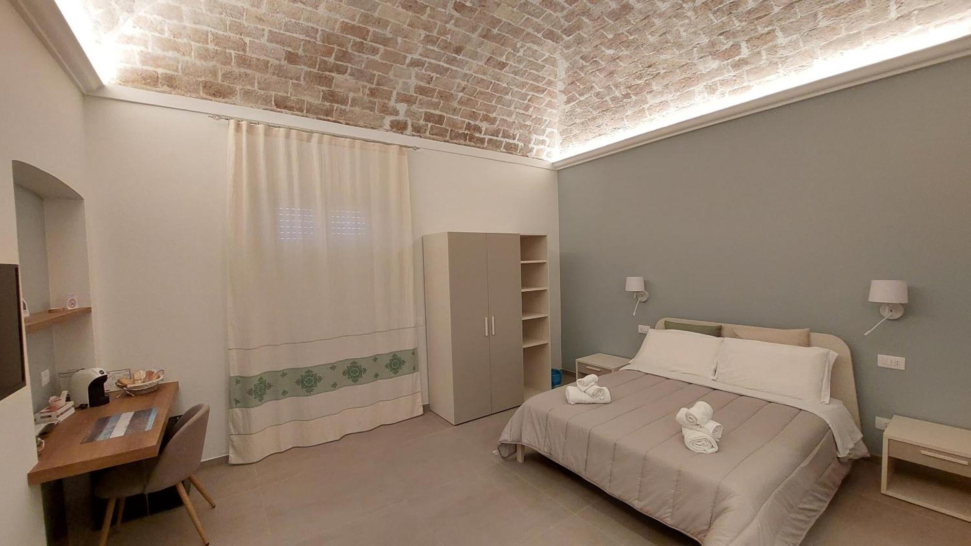 Victoria Royal Apartments & Rooms Termoli Buitenkant foto