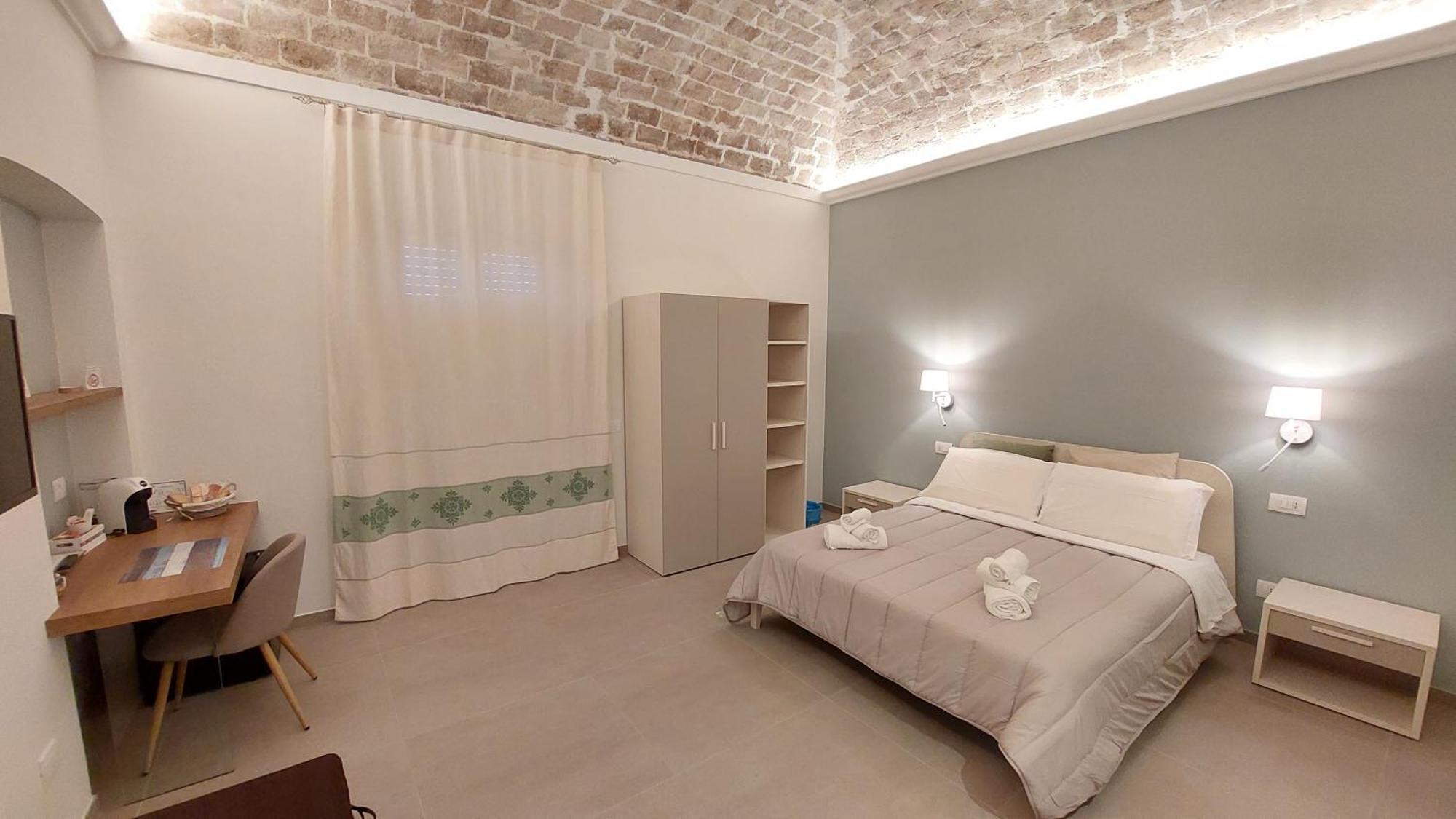Victoria Royal Apartments & Rooms Termoli Buitenkant foto