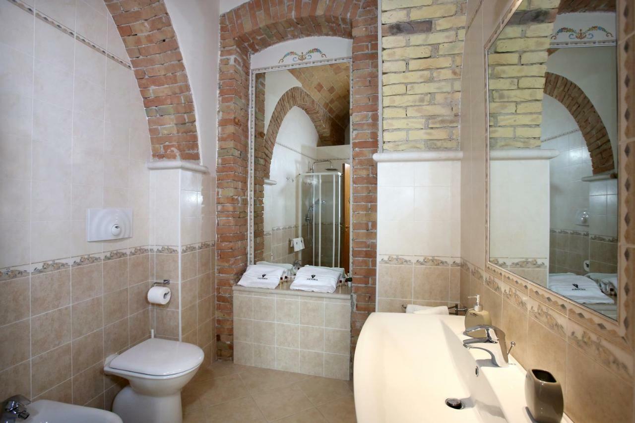 Victoria Royal Apartments & Rooms Termoli Buitenkant foto