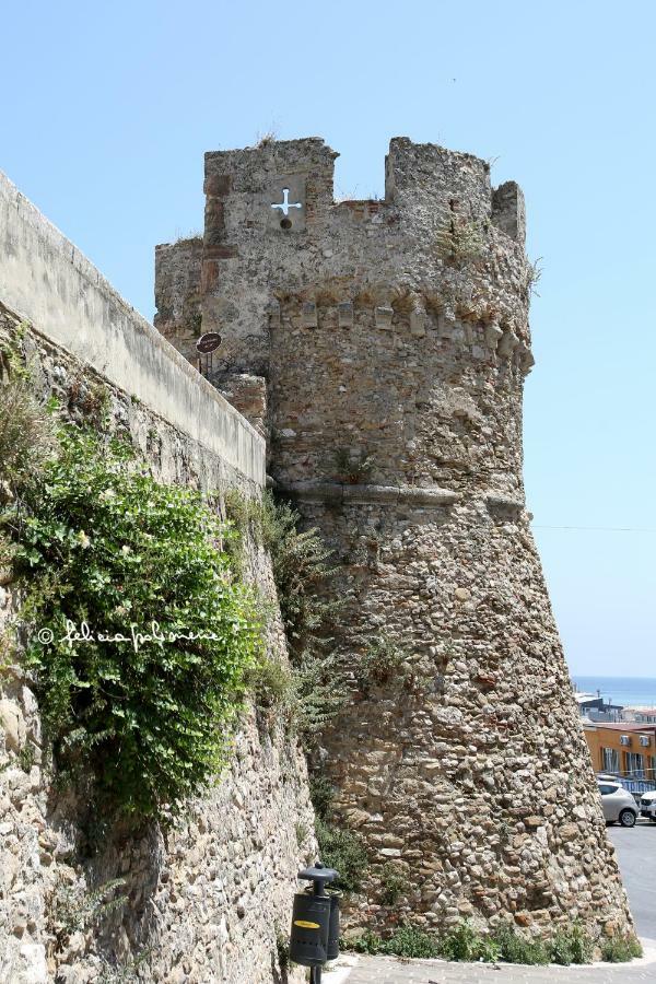 Victoria Royal Apartments & Rooms Termoli Buitenkant foto